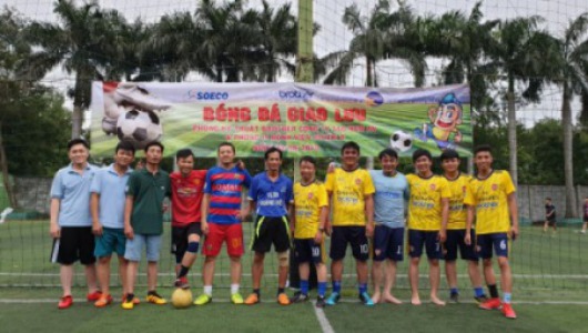 Phòng kỹ thuật Brother công ty SAO NAM AN và phòng IT bệnh viện Xuyên Á tổ chức buổi giao lưu bóng đá.